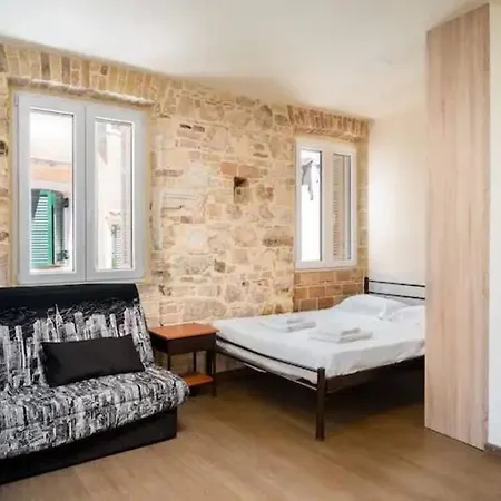 Apartment Q In Corfu Town