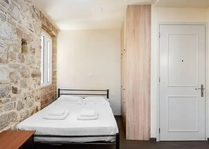 Q In Corfu Town Appartement